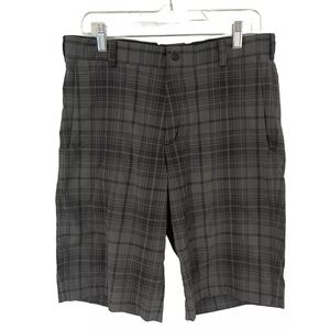 NIKE Plaid Check Golf Shorts Men’s 32 Black Gray Chino Performance Dri-F…